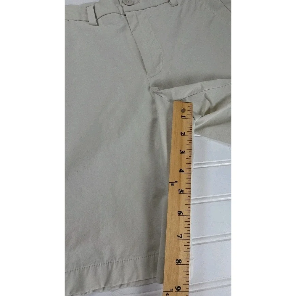Vineyard Vines On The Go Shorts Mens 28 Stone Stretch Golf Activewear Chino